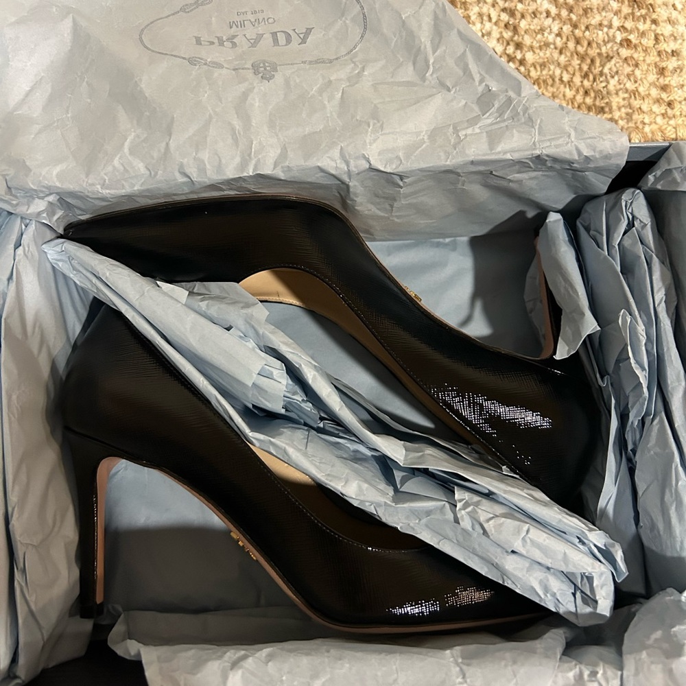 Prada heel - Picture 2 of 8